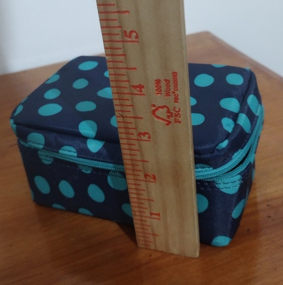 Thirty one  jewelry travel case - Picture 4 of 6